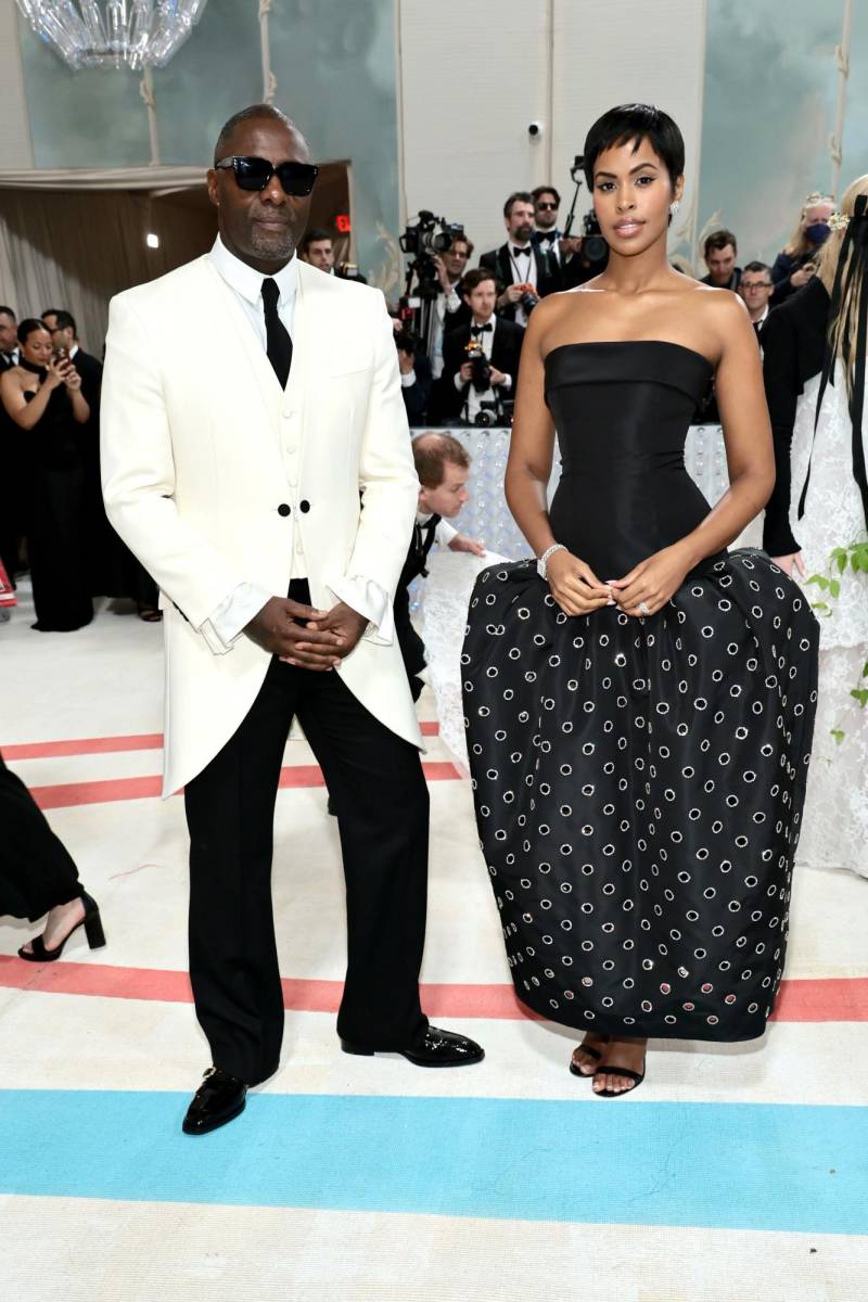 Idris y Sabrina Elba.