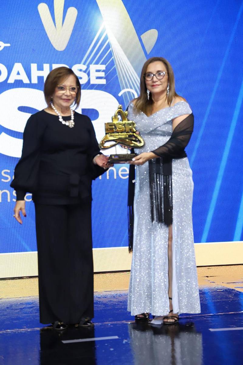 FUNDAHRSE premia a empresas socialmente responsables