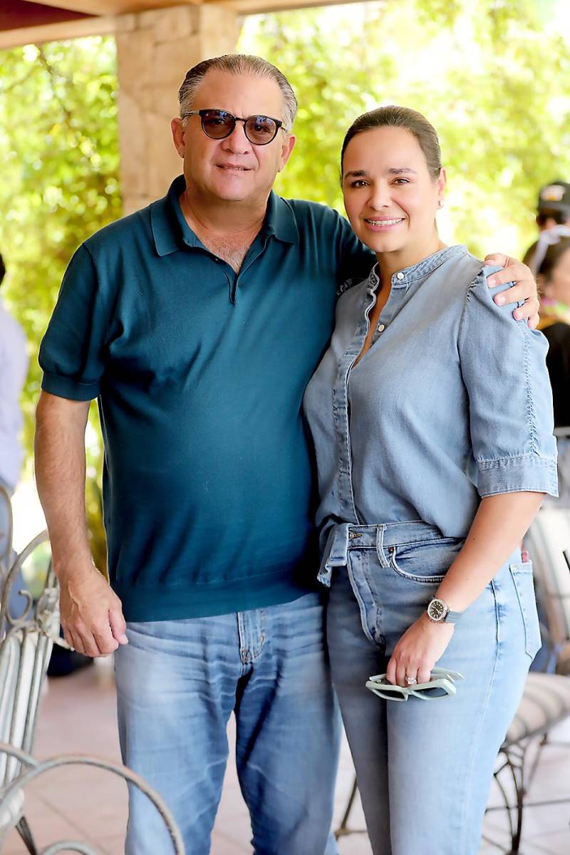 Emilio y Rina Medina