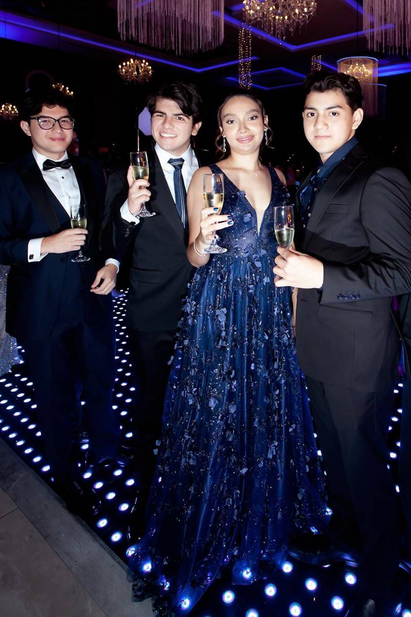 Fiesta de la prom 2024 de Seran School