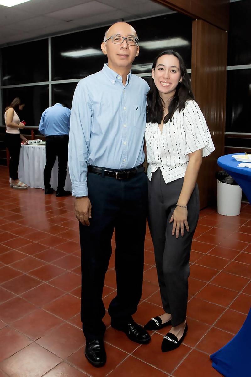 Guillermo Laínez y su hija Laura Laínez.
