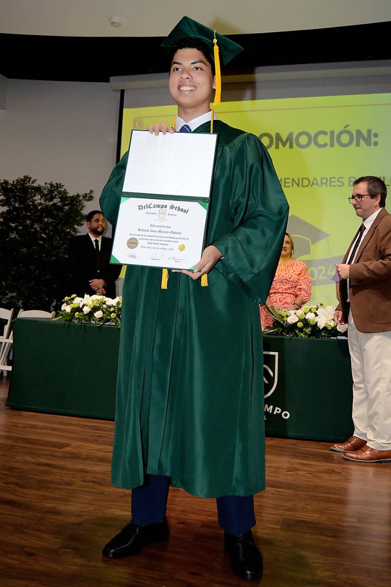 Roberto Monrroy.