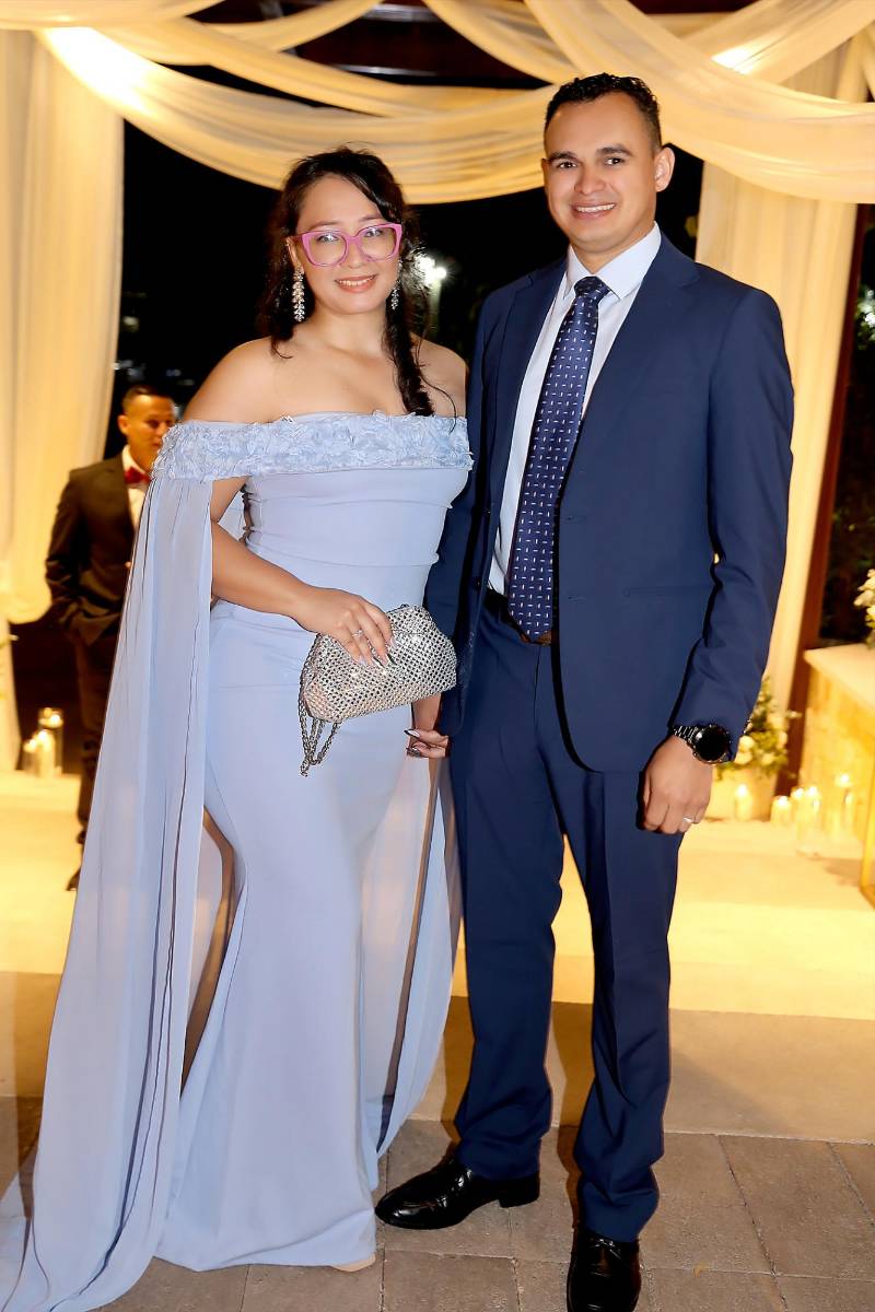 Eylim Alvarado y Carlos Espinal 