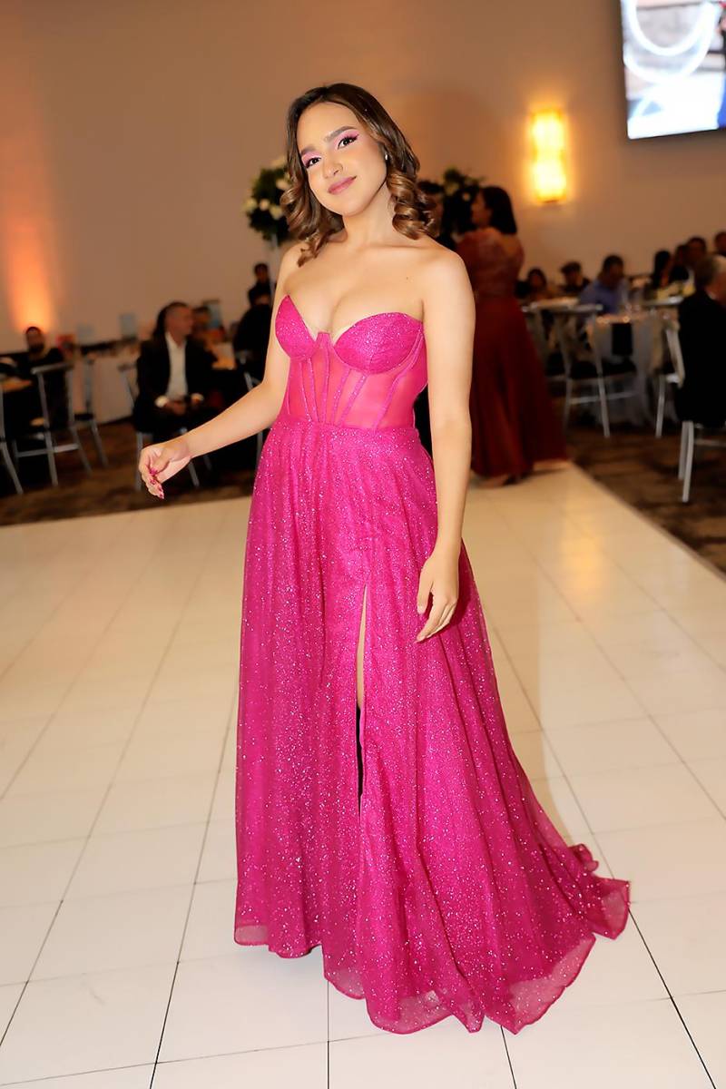 Angie Sevilla 