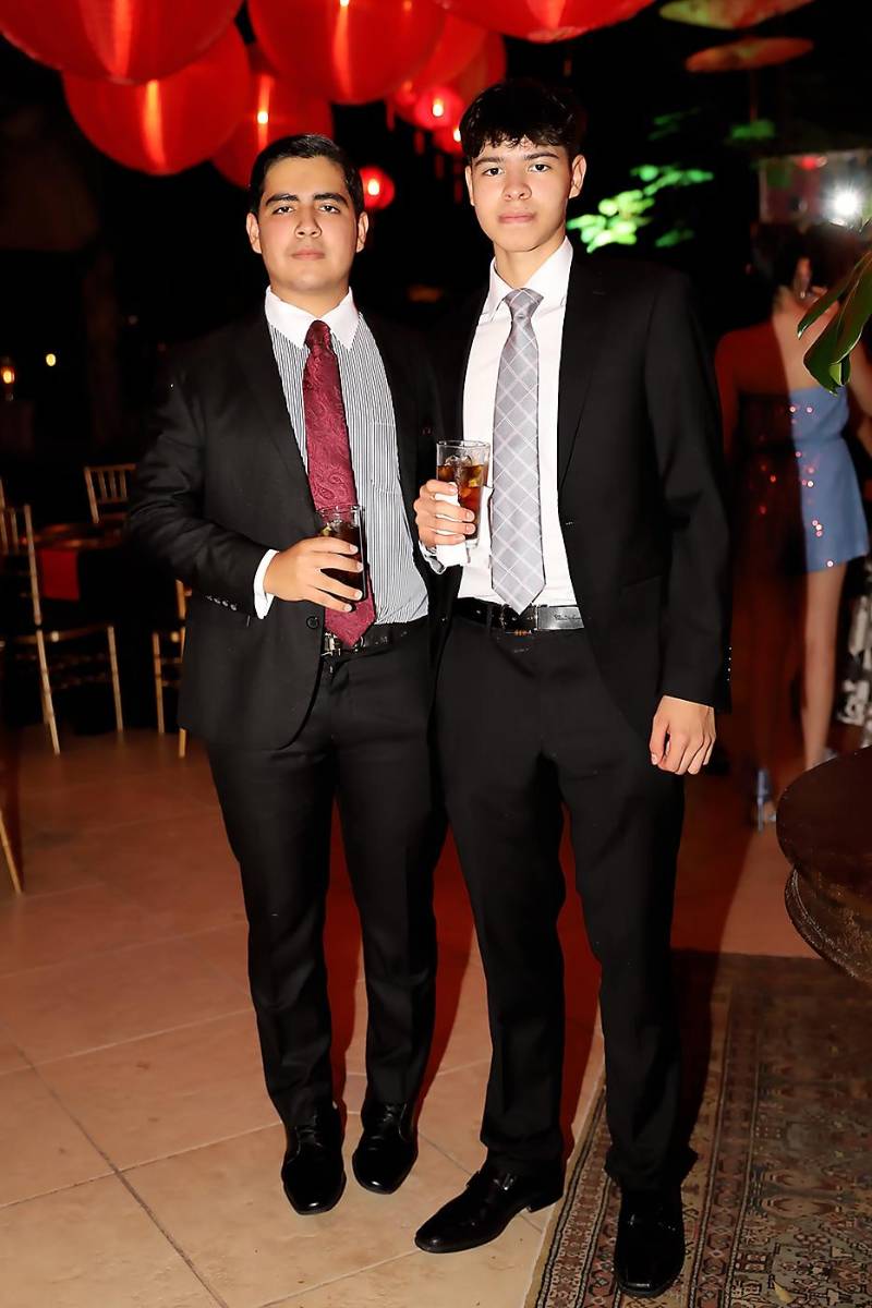 Senior Dinner 2023 de la Escuela Americana