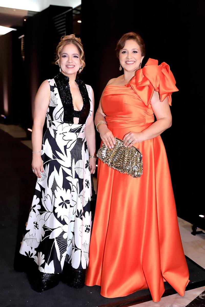 Invitados a la prom 2025 de DelCampo School