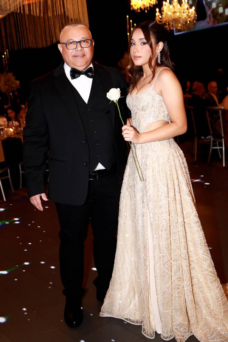 Susan Rivera y su padre Carlos Rivera. 