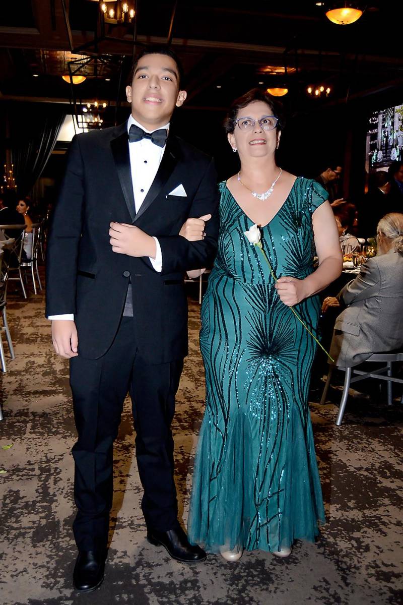 Eduardo Castro y Verónica Hasbun.