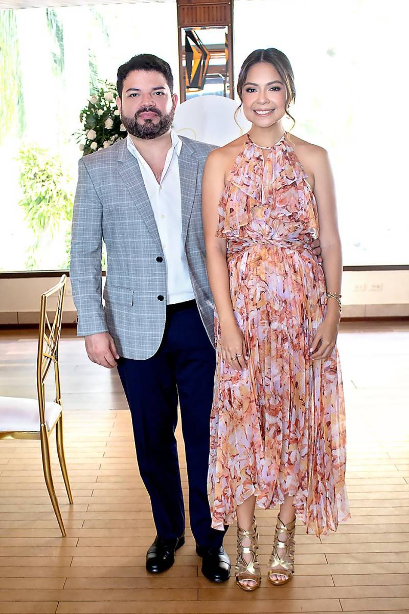 Kamal Dieck y Mariana León.