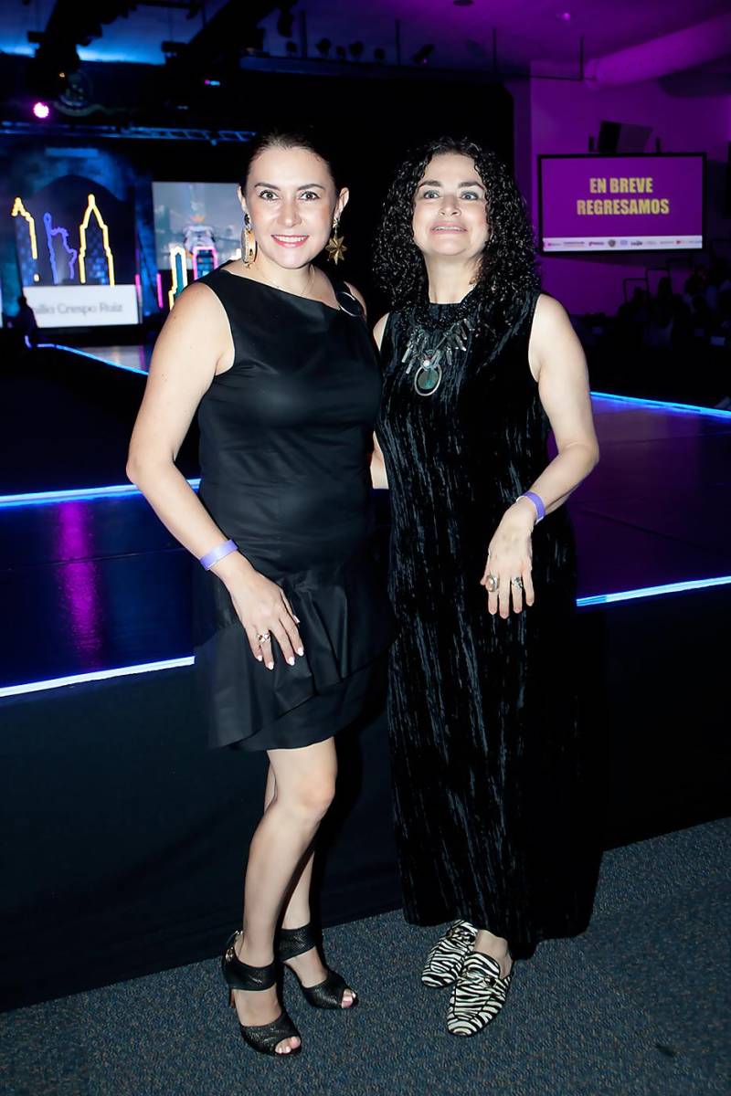Karina Jaar y Fabiola Castejón.
