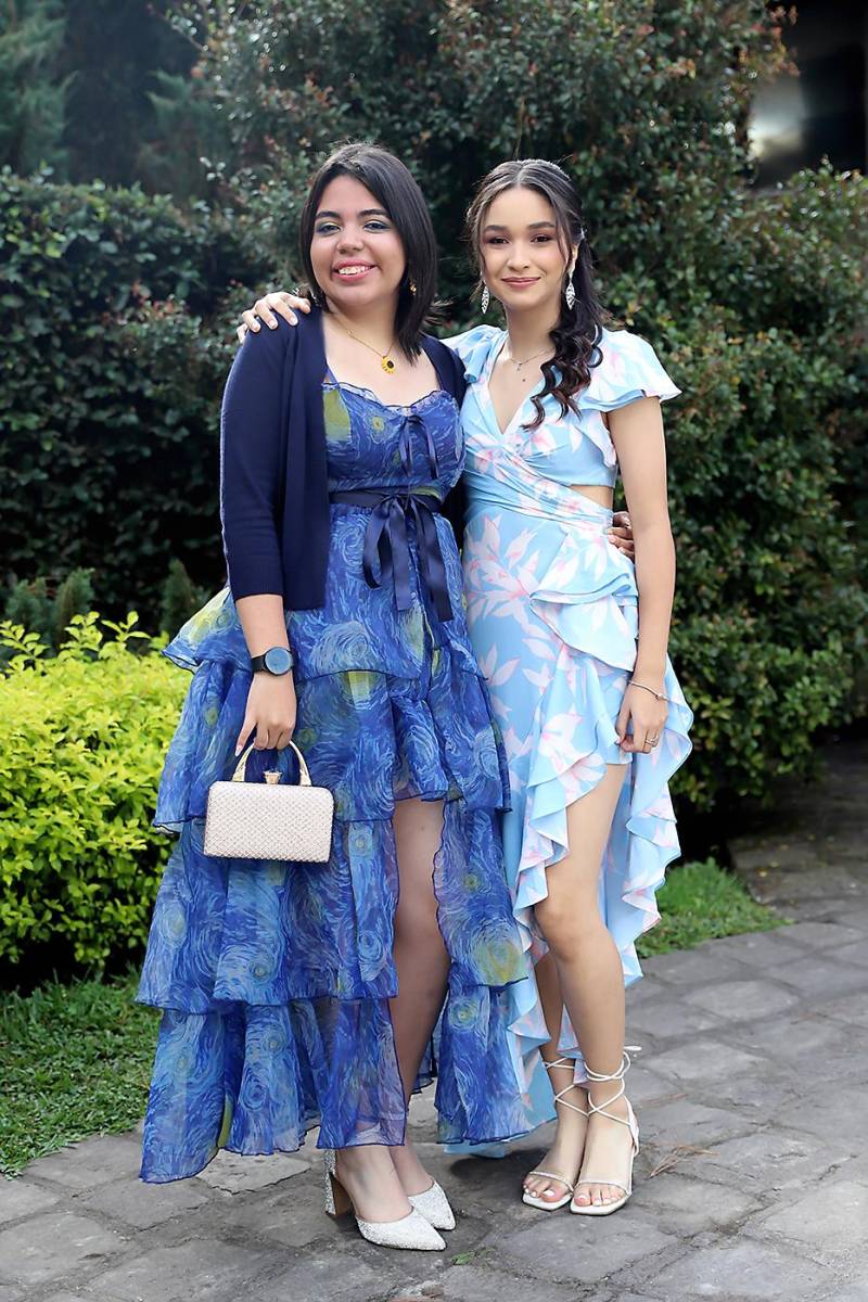 Ana Carrillo y Andrea Barralaga.