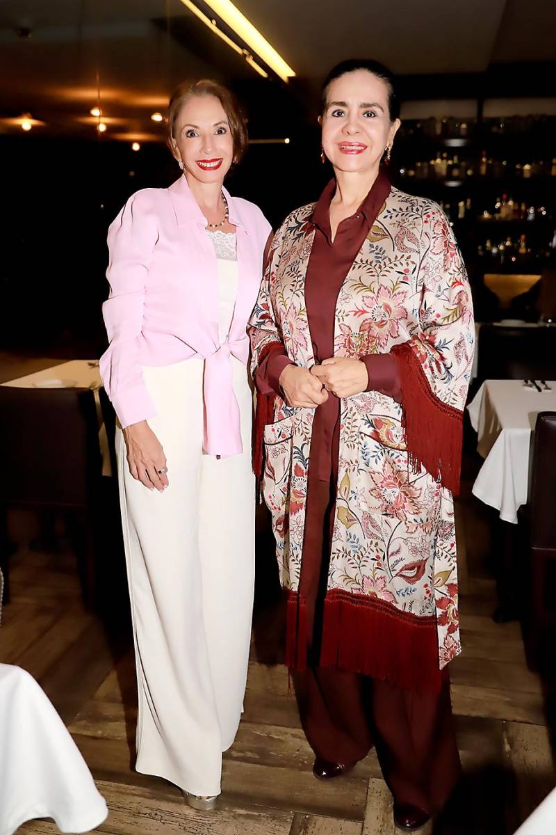 Ana Cristina Aguilar, Luz Ernestina Mejía