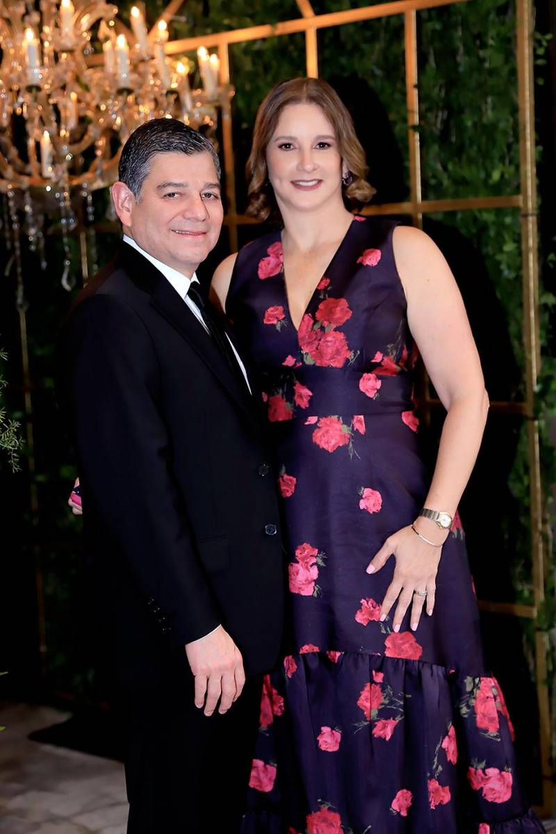Fiesta de la prom 2025 de la Academia Los Pinares