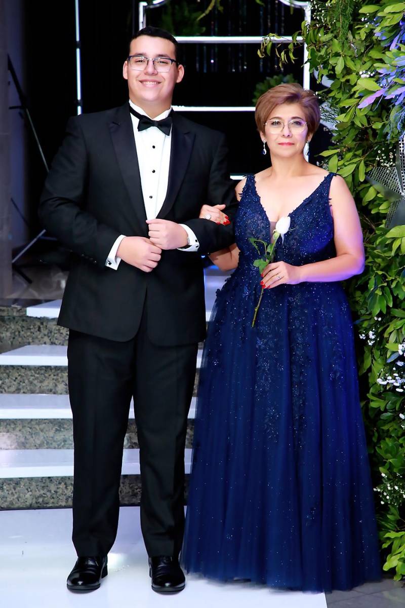 Luis Andrés Navarrete y María Pineda