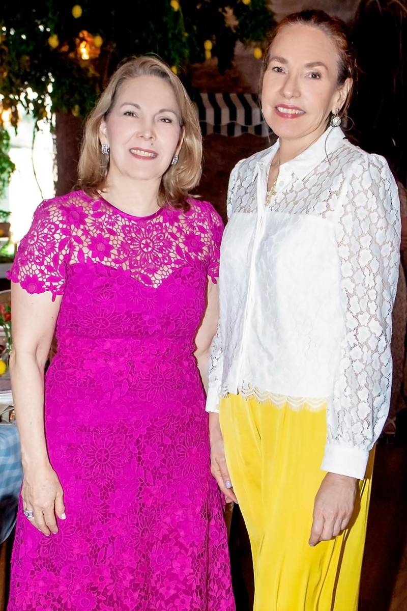 Ana Clemencia Arguello y Geraldina Talbot.