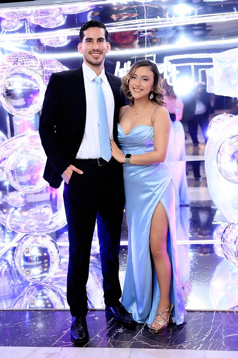 Invitados de la prom 2025 de Mayan School