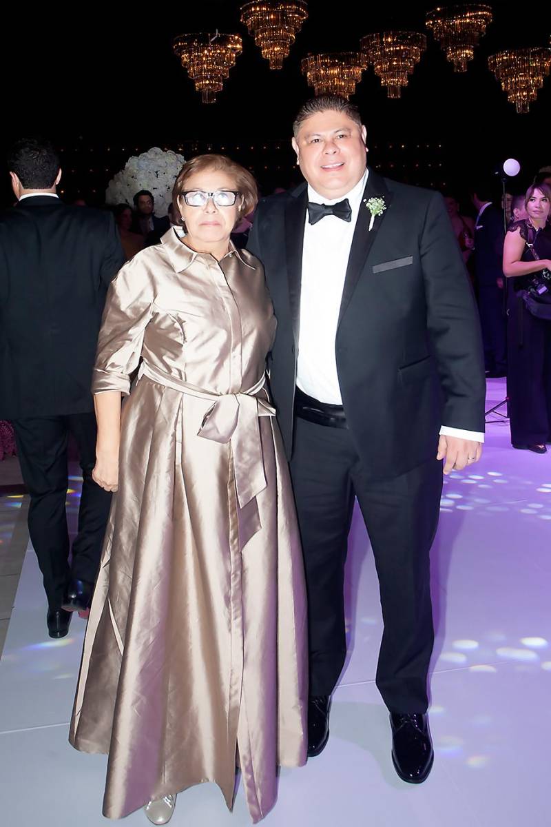 Boda de Antonieth Colindres y William Canahuati: parte II