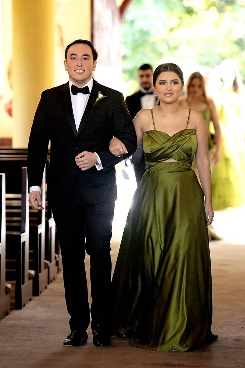 Sebastián Montenegro y Sofía Pineda