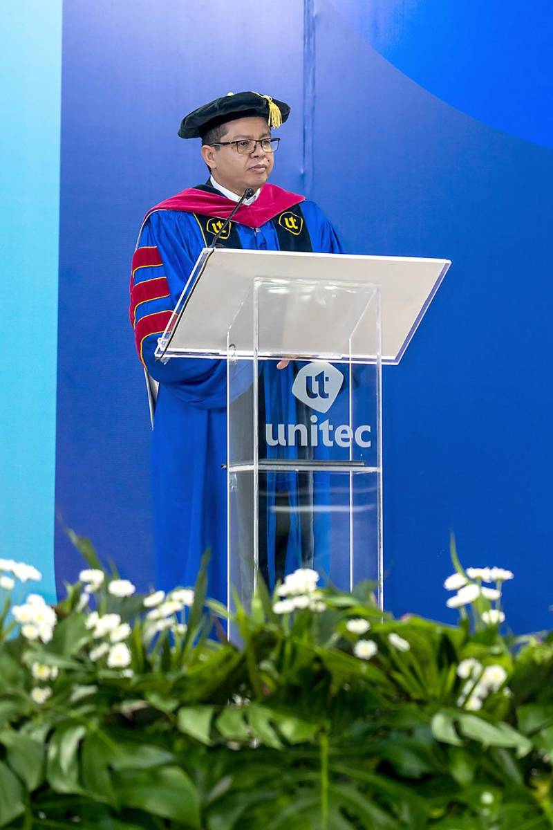 UNITEC SPS celebra la graduación de nuevos talentos y agentes de cambio