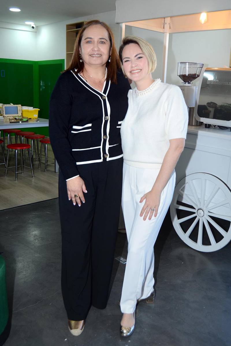 Aída Cañadas y Ana Lucía Mass