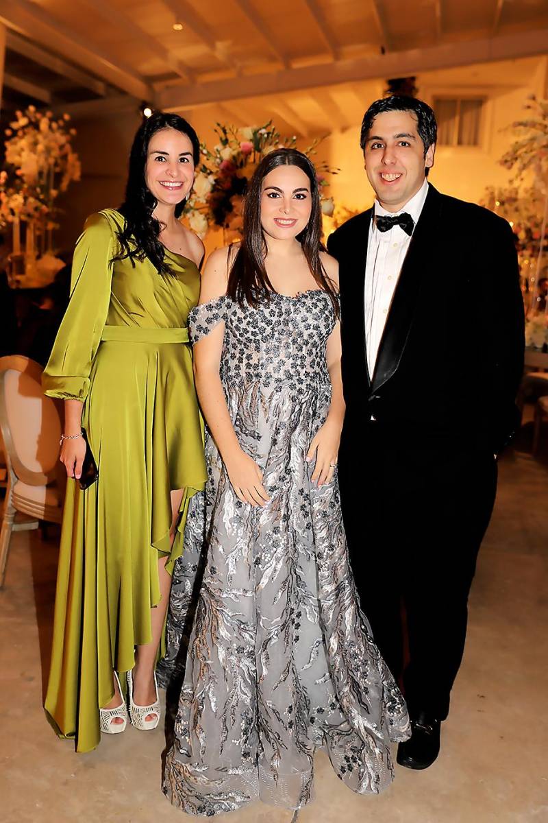 Marcela Laitano, Samahra Kafati y Ricardo Sosa