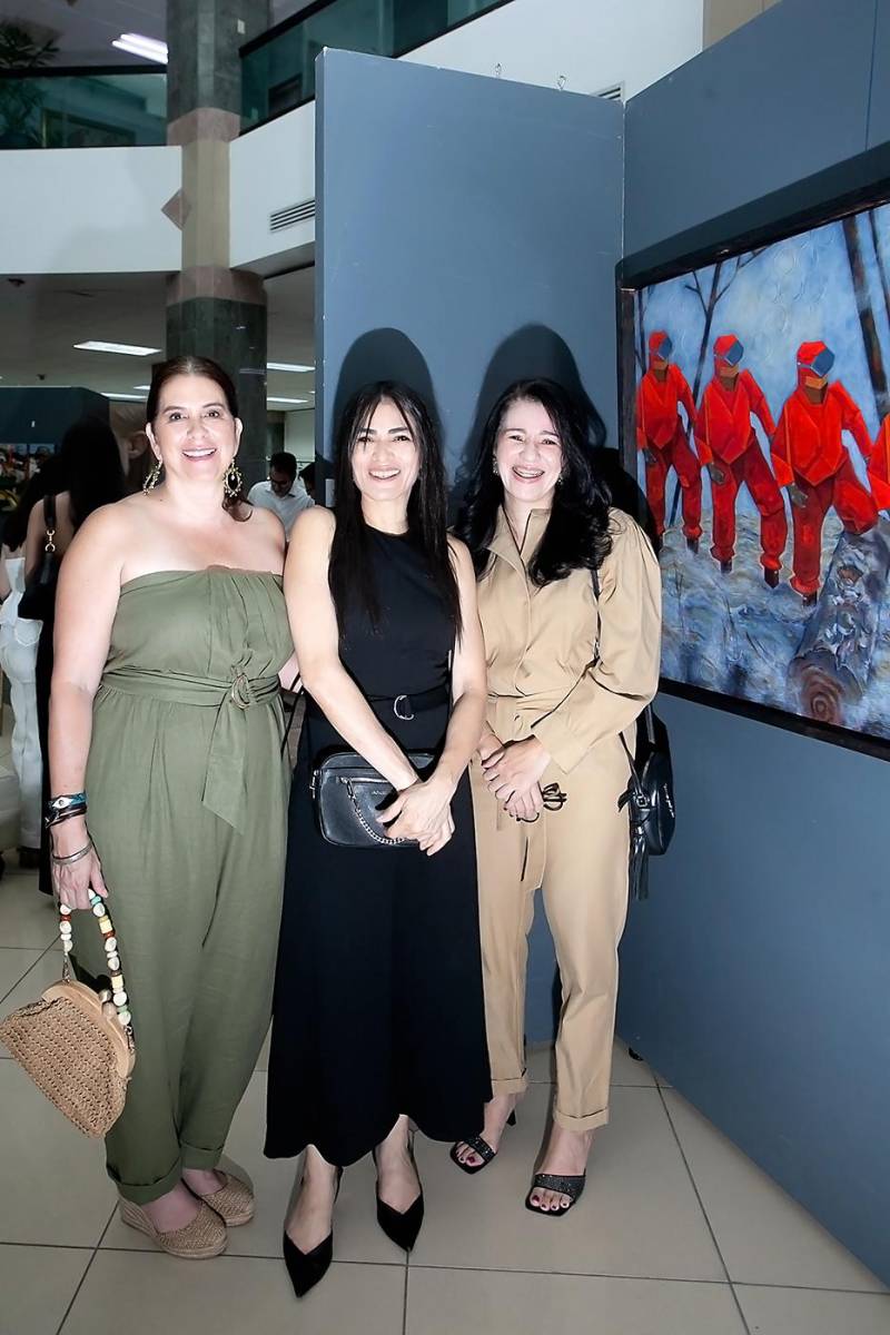 Ingrid Starkman, Claudia Santamaria e Iveth Alvarado.