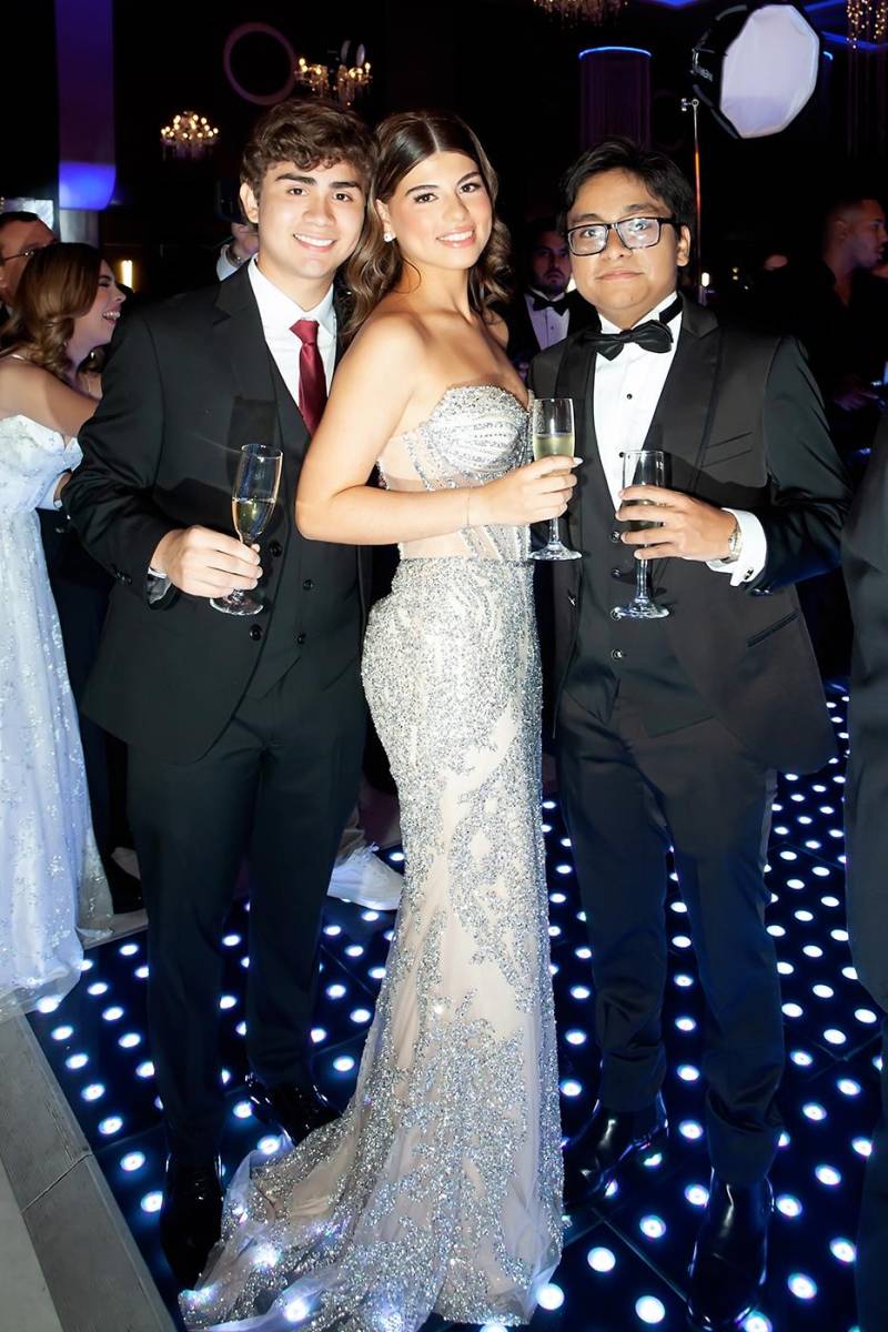 Fiesta de la prom 2024 de Seran School