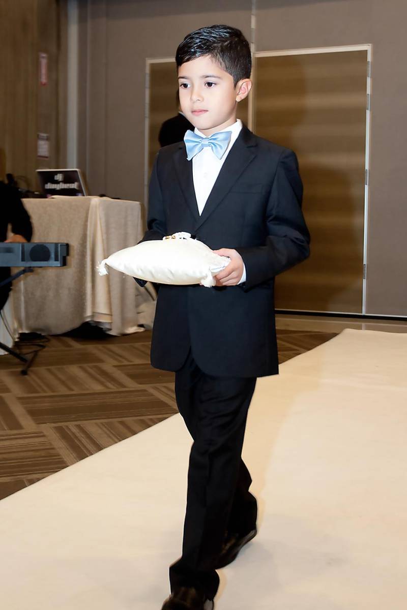 Adrián Raudales 