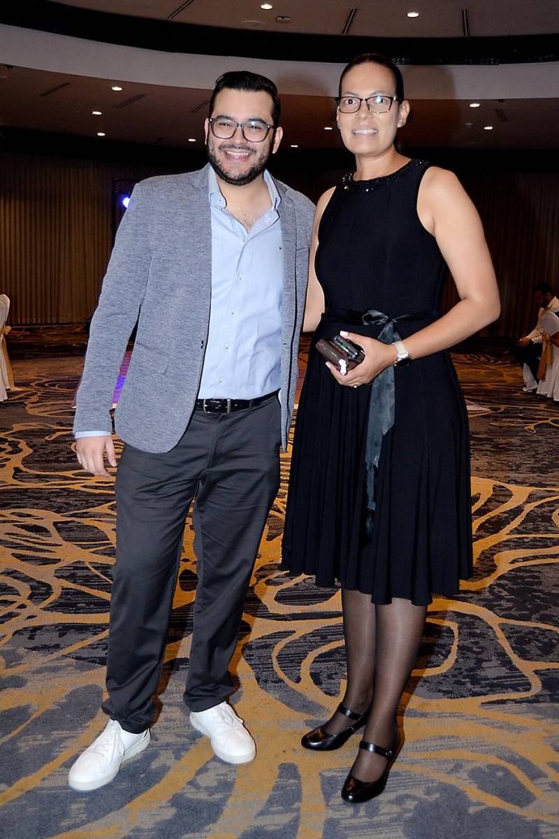 Gabriel Ortez y Lorena Aviléz.