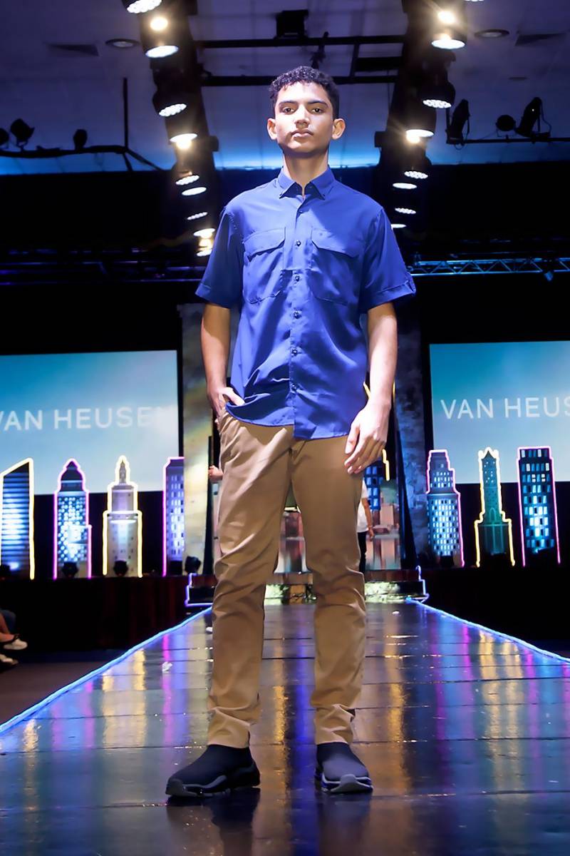 Fashion Show de la EIS 2024