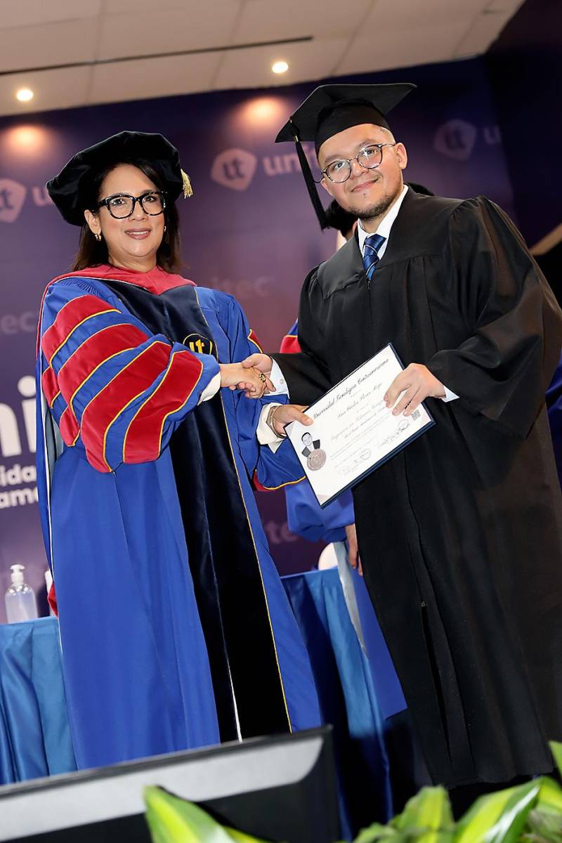 Graduaciones de Pregrado de UNITEC TGU 2025