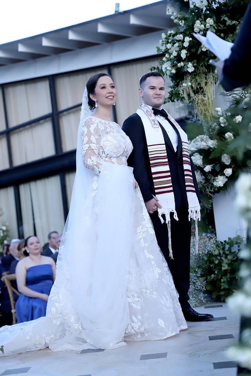 La boda de Iván Wolozny y Jacqueline Bográn