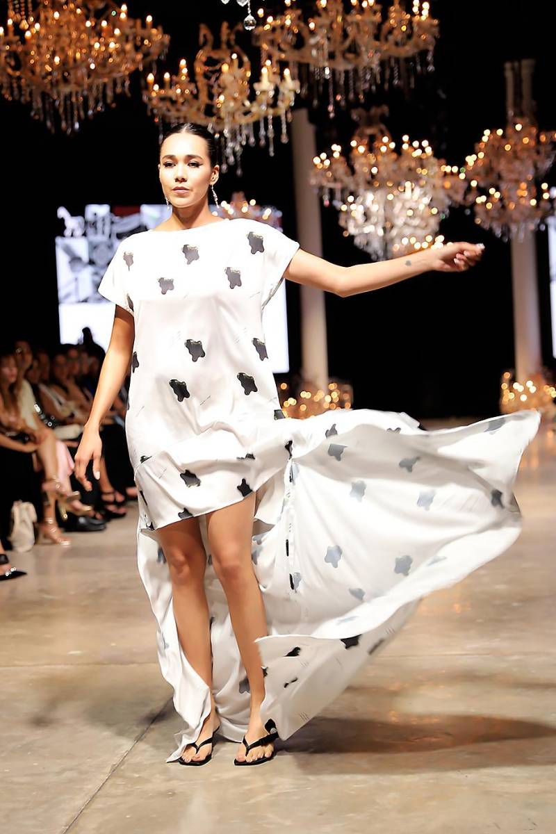 Francesca Heyer debuta en BAC Estilo Moda con Amuleto