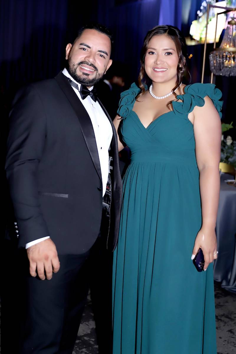 Invitados a la Prom 2026 de la Academia Los Pinares