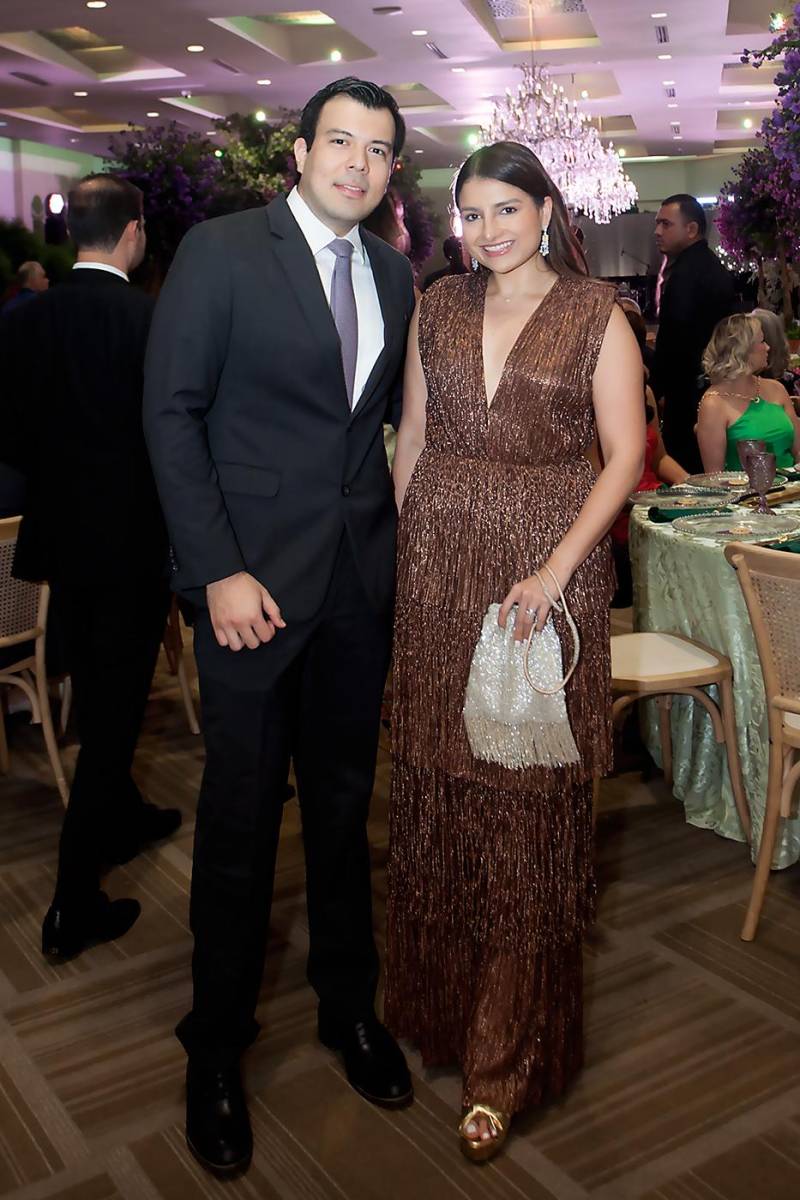 Sergio Hernández y Andrea Palacios de Hernández