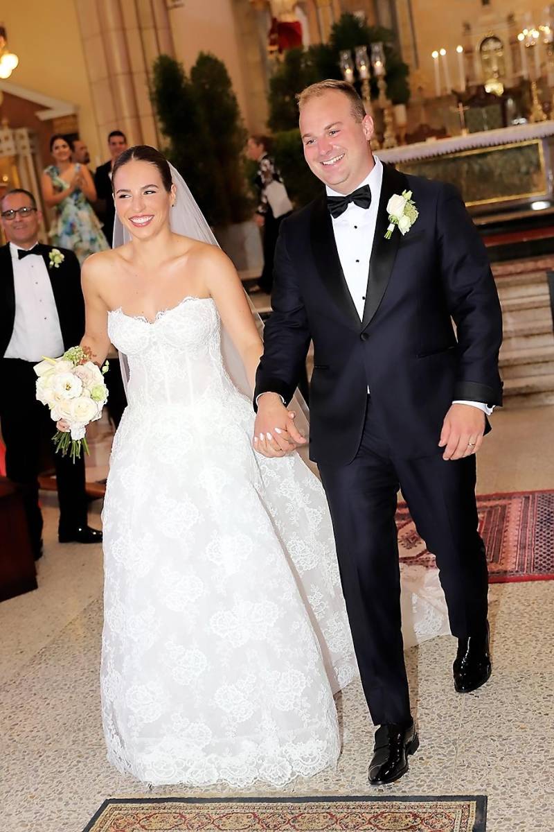 La boda de Derek Herzog y Lorella Cuculiza