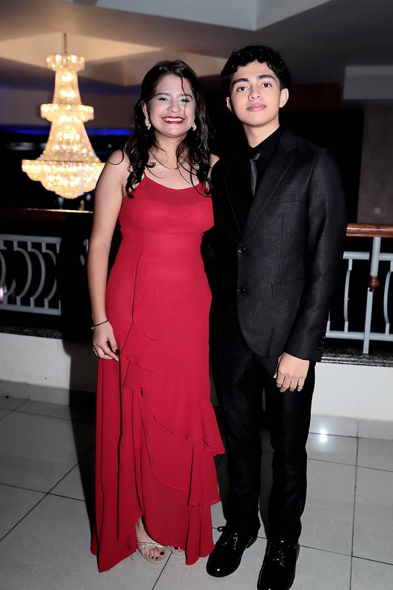 Fiesta de la prom 2024 del San José del Carmen