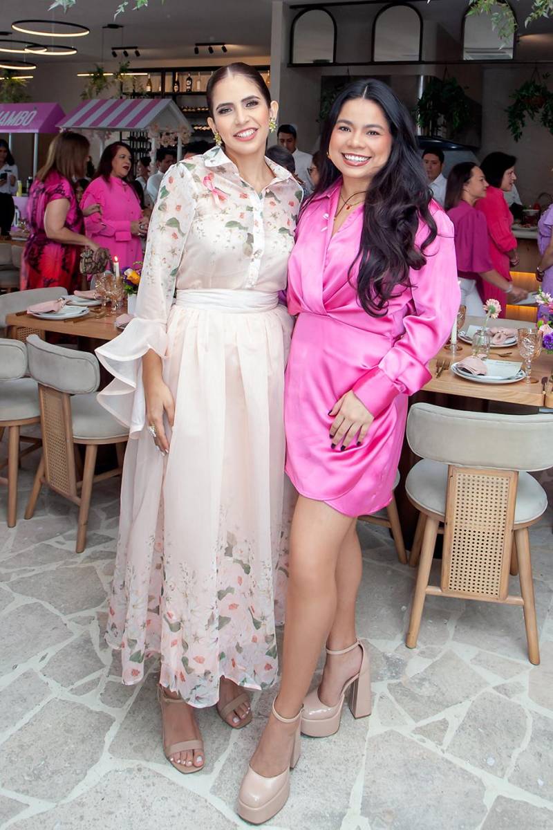 Jessica Deras y Kasandra Mayorga.