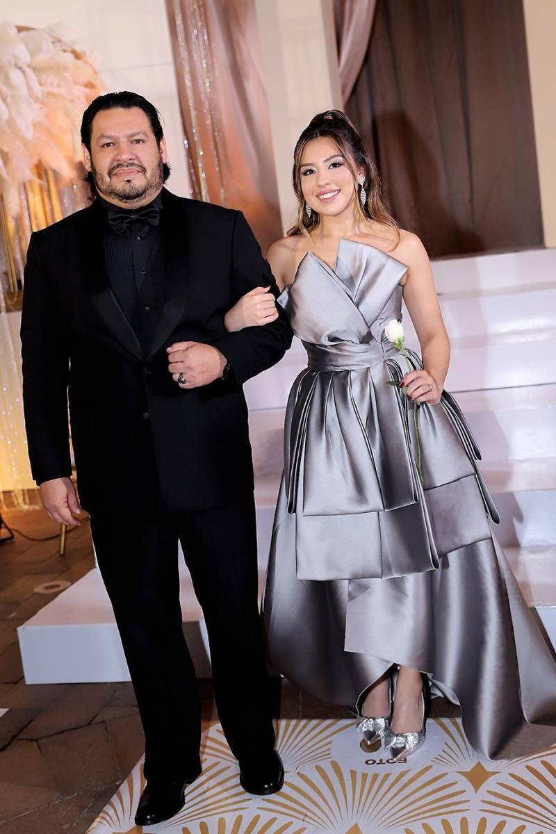 Héctor Pinto con su hija Fabiana Giselle Pinto 