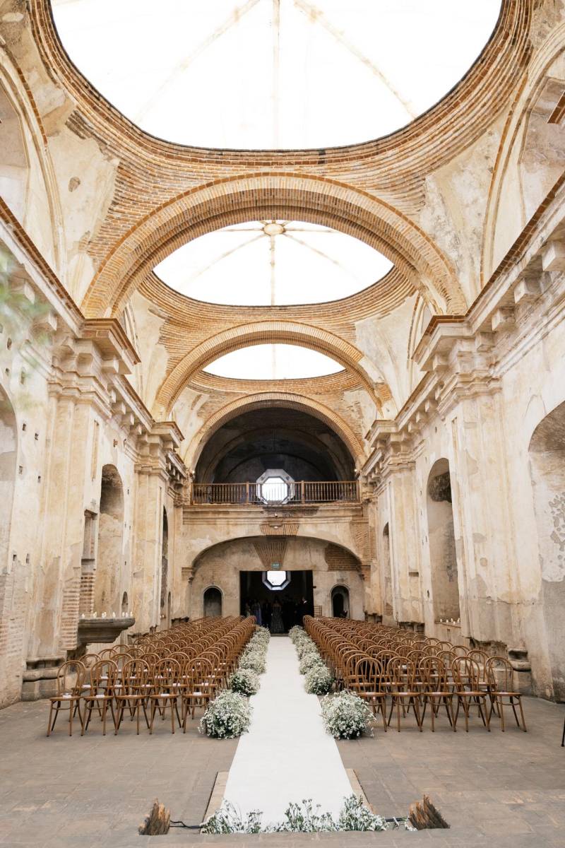 Boda eclesiástica de Joana Bandy y Aldo Lanzas