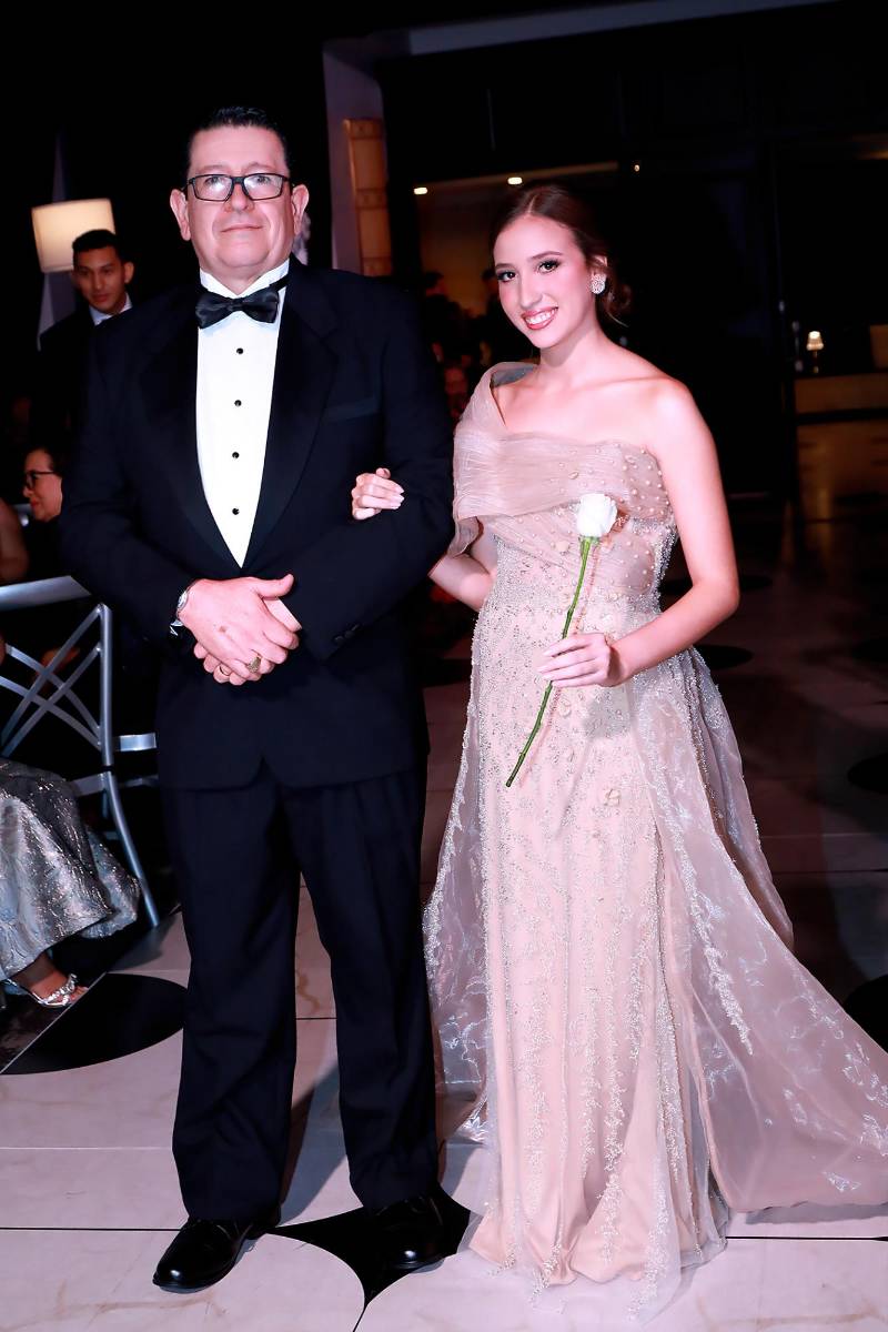 Adriana Teruel y su padre Eduardo Teruel. 