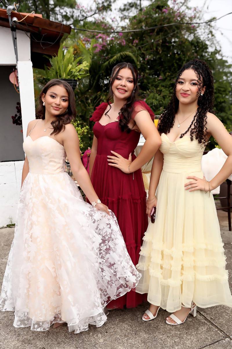 Breakfast Seniors 2027 de la Mayan School