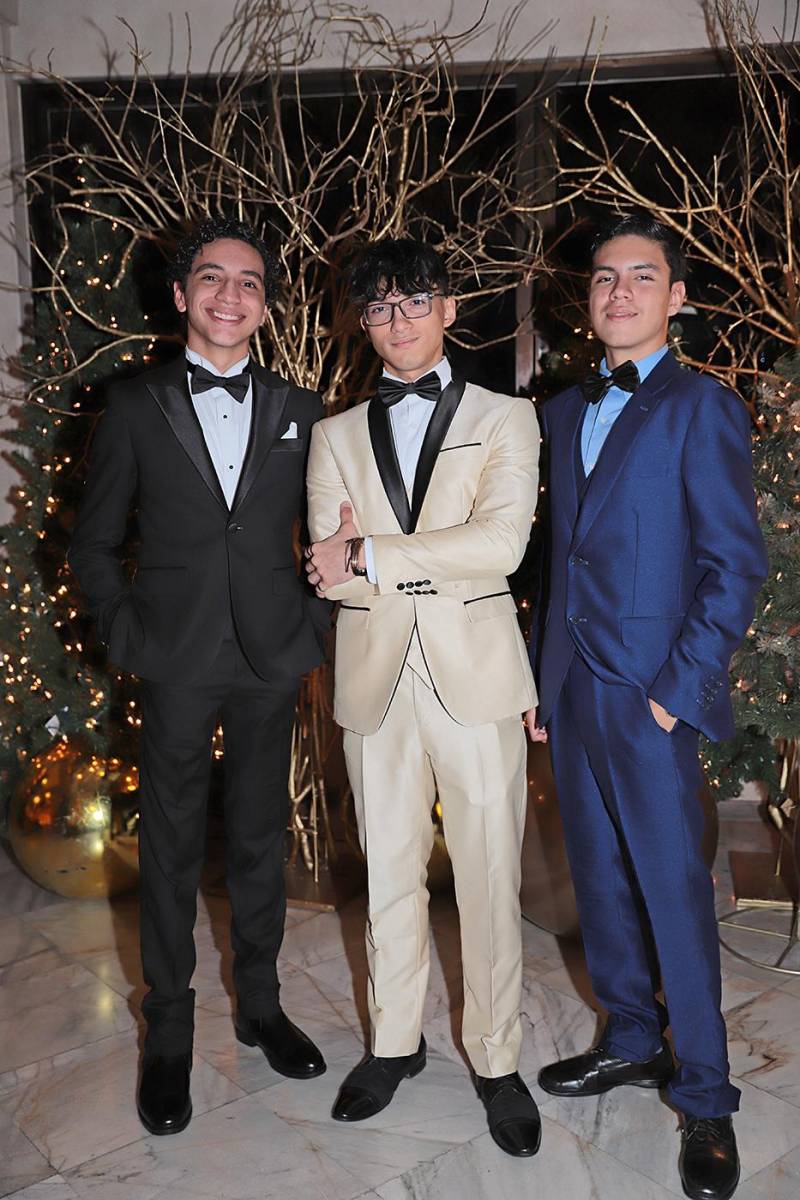 Fiesta de la prom 2024 del Instituto Sagrado Corazón