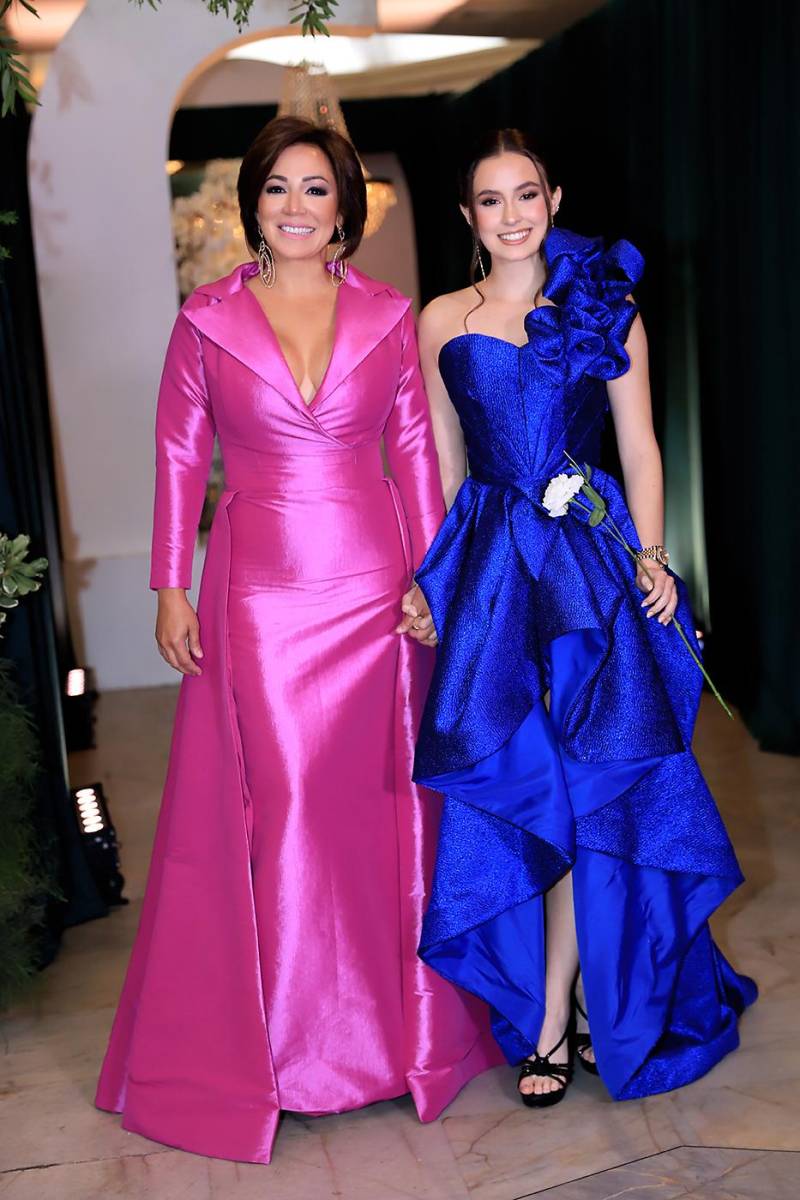 Greuly y Valeria García Luque.