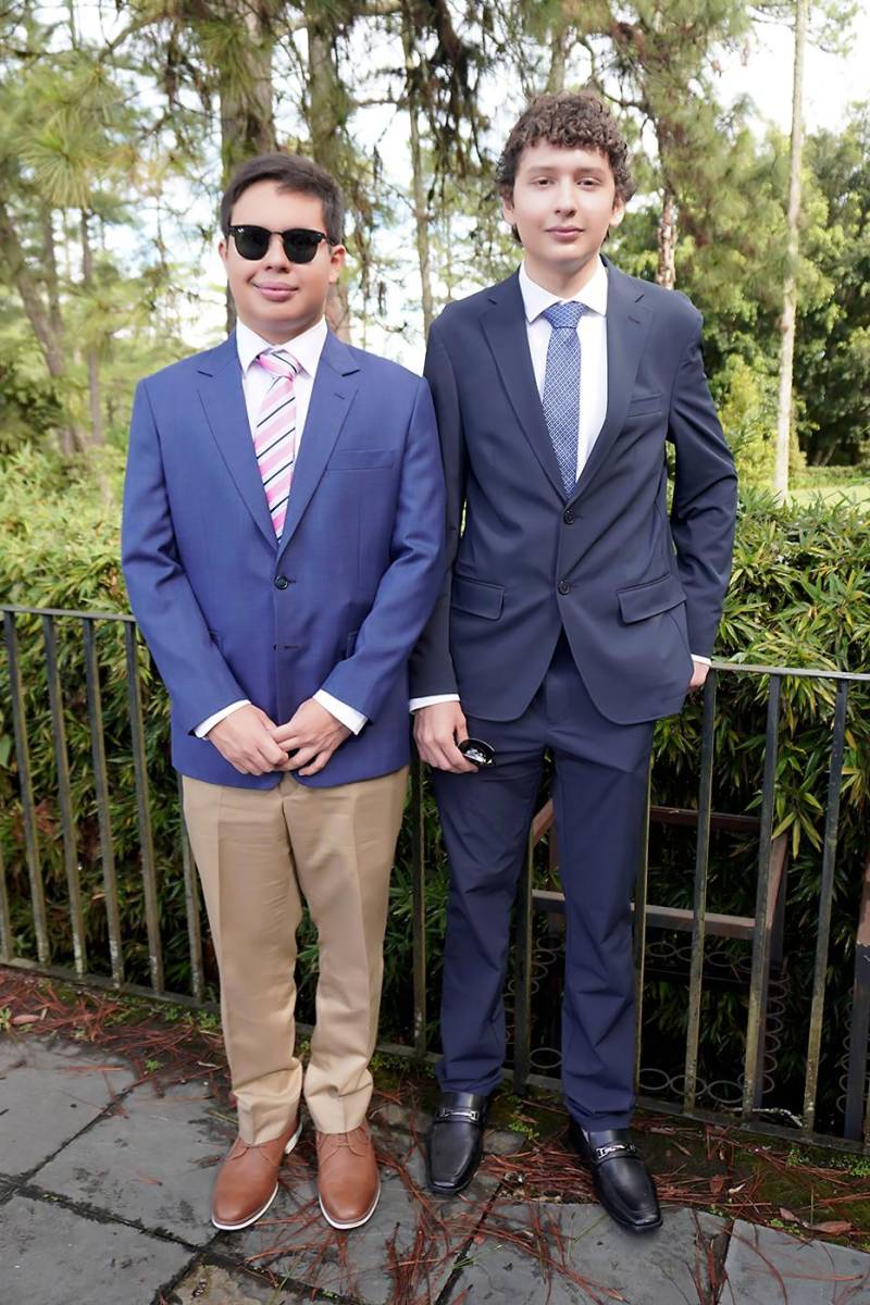 Fernando Oliva y José Eguigurems. Fernando Oliva y José Eguigurems.