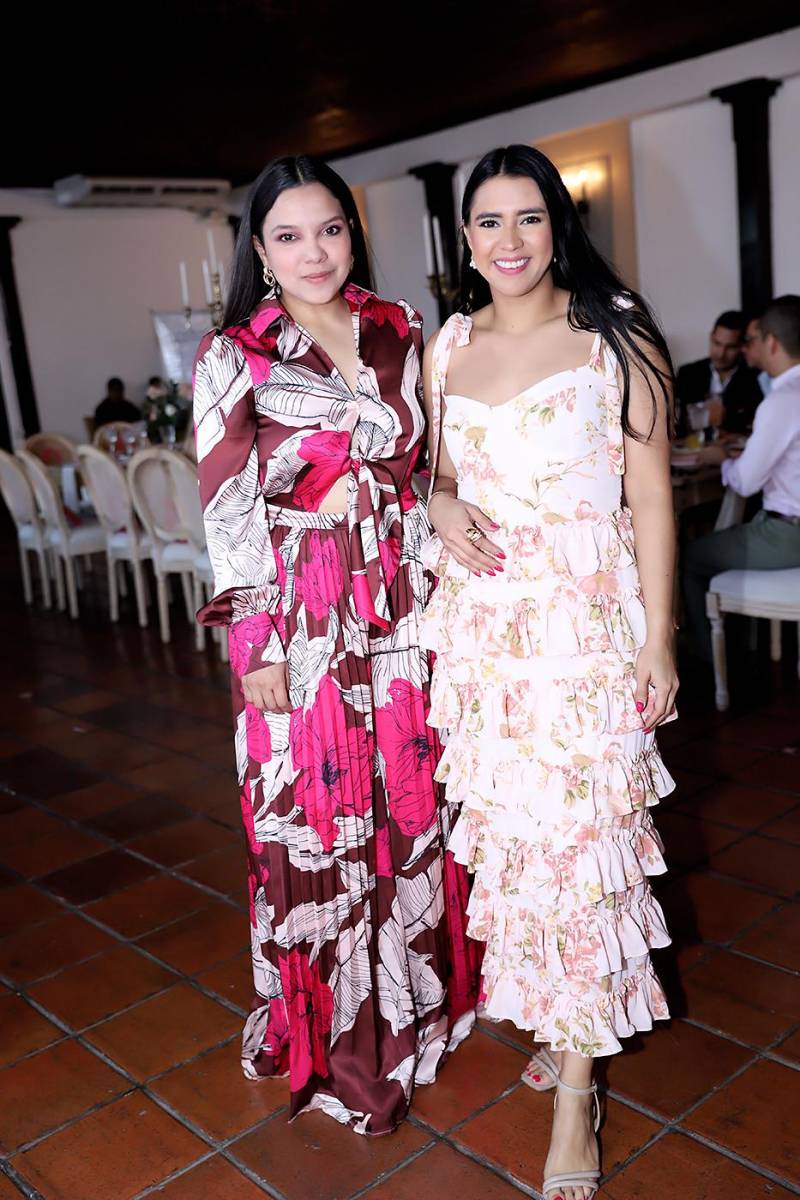 Ana Gómez y Norma Farías. Ana Gómez y Norma Farías.