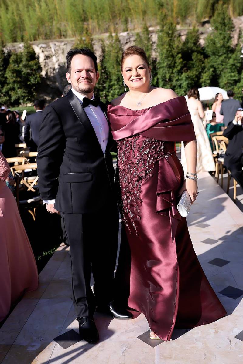 La boda de Iván Wolozny y Jacqueline Bográn