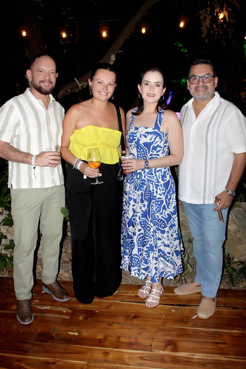 Carlos Midence, Valentine Queinnec, Patricia Bendaña y Edgar Matute.