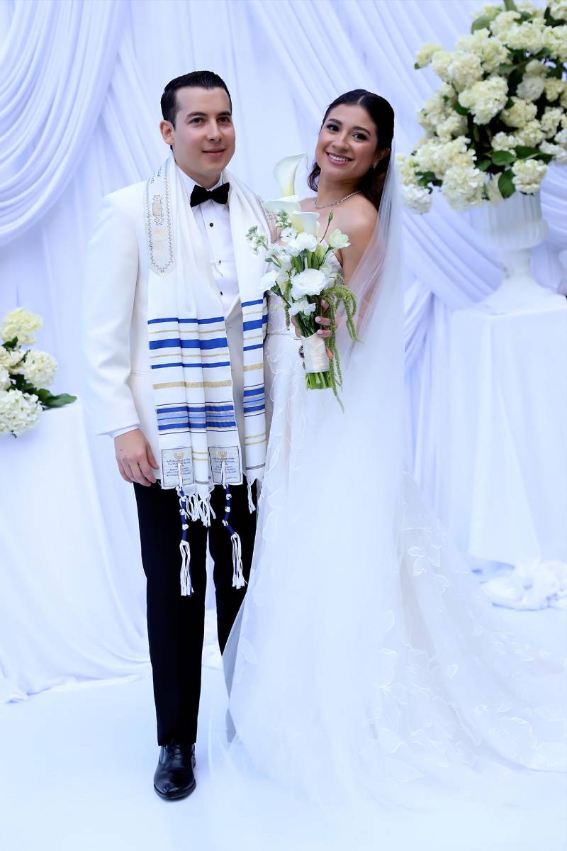 La boda de Paola Perdomo y Denis Cano