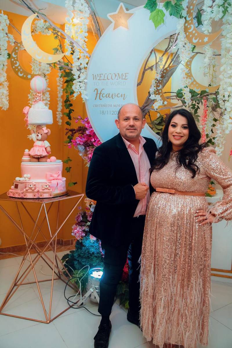 Los felices padres Celeo y Jackeline Castañeda